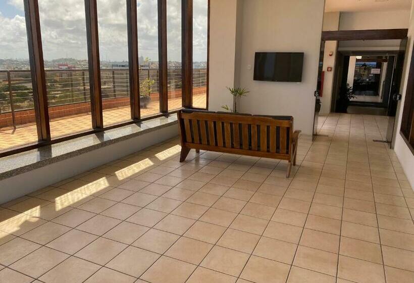 Flat Beira Mar, Olinda 4 Rodas 305