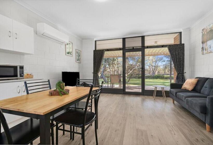 بنسيون Riversands Rest Accommodation Paringa   Coobah Cottage