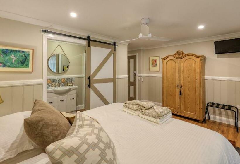 펜션 Mitta Glen Guesthouse