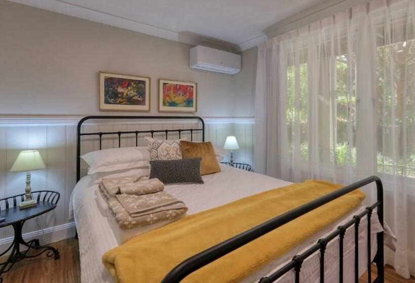 펜션 Mitta Glen Guesthouse