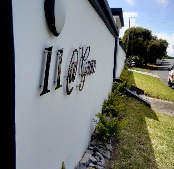 پانسیون 11 On Grace