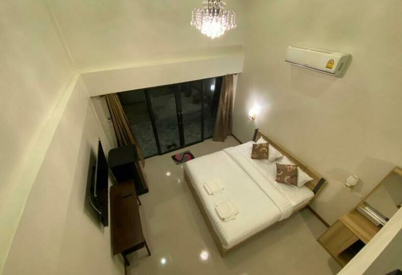استراحتگاه Piumsuk Villa