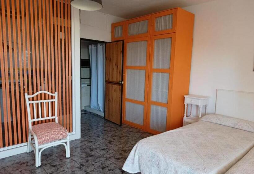 住宿加早餐  Casa Proyecto Pepe Bravo   Arte De Manos Y Corazón