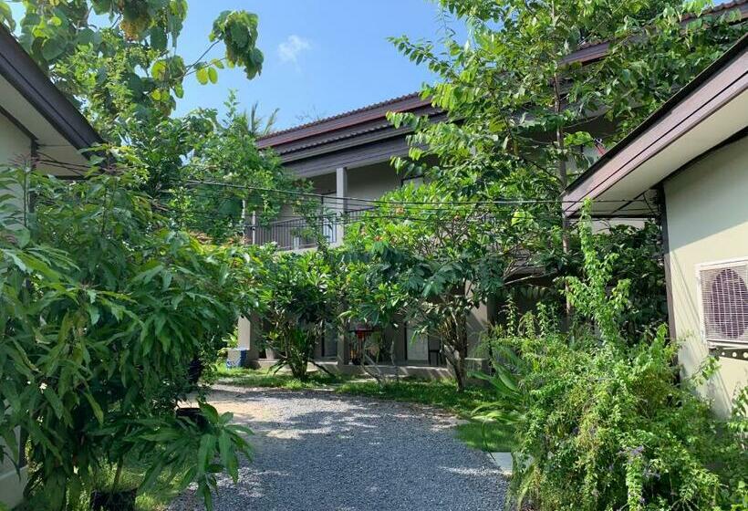 Hotel Green Pepper Garden