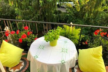پانسیون Haus Mit Herz Und Garten