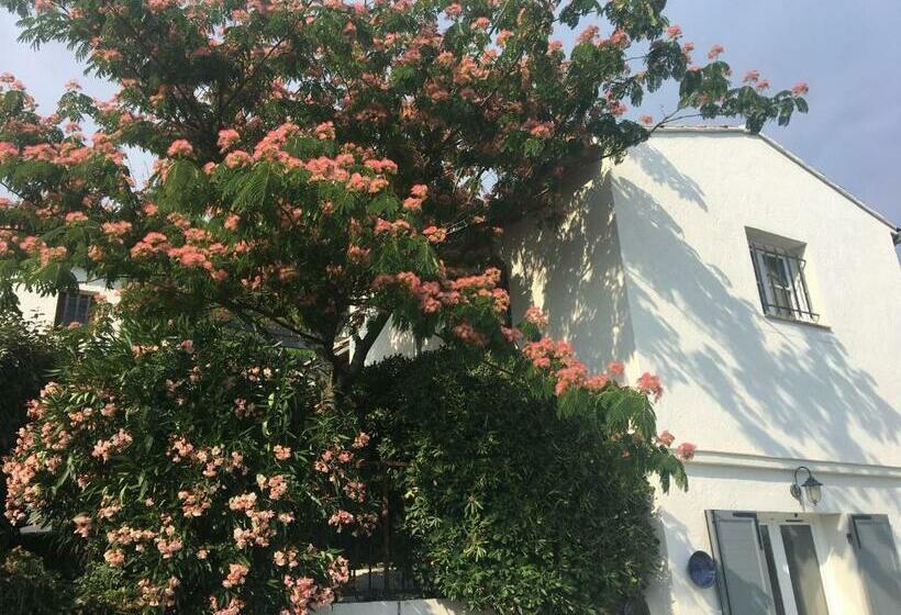 مبيت وإفطار Corniche Du Paradis