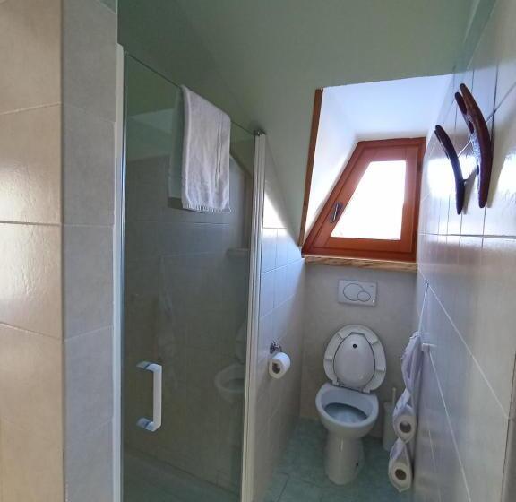 민박 La Rocca Bianca