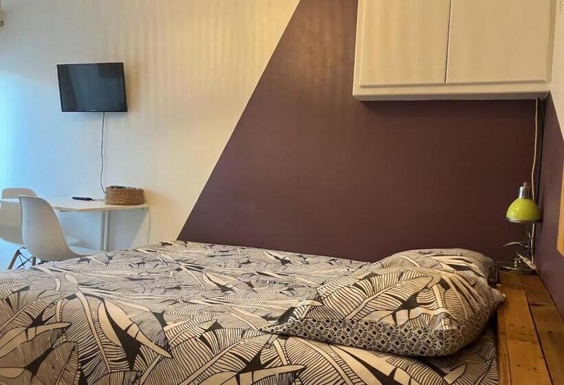 住宿加早餐  Le Nid Castries   Charmant Logement Complet Et équipé Centre Castries Proche Montpellier
