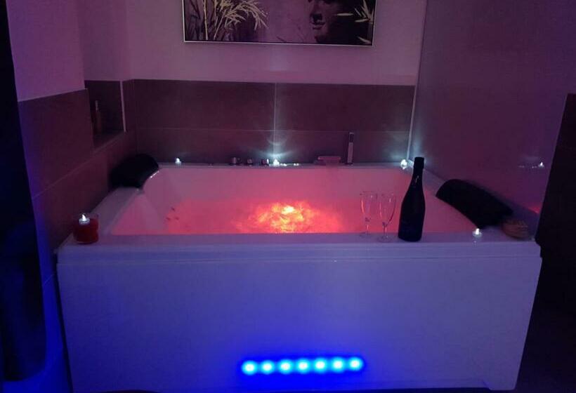 ペンション Elle & Lui En Jacuzzi