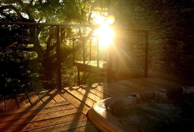 بنسيون Les Cabanes De Brassac   Gîte Esprit Cabane Avec Spa
