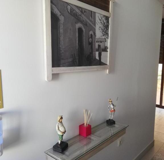 פנסיון Hostal El Lugar De La Mancha