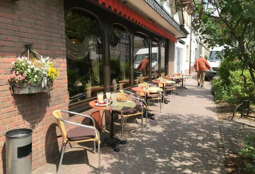 ホテル Garni Maaß