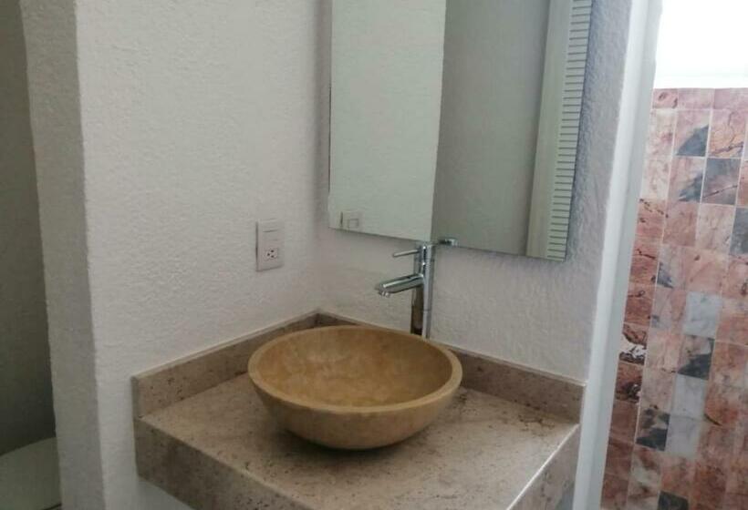 هتل Villa Mexicana Puerto Escondido