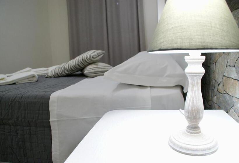 پانسیون Stella Fenicia