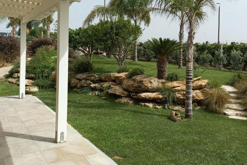 پانسیون Stella Fenicia