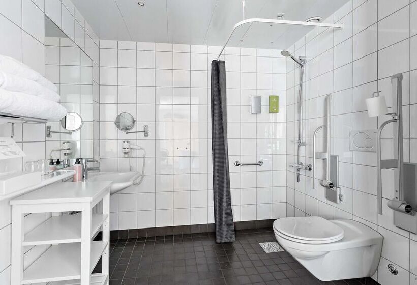 هتل Best Western Plus Sthlm Bromma
