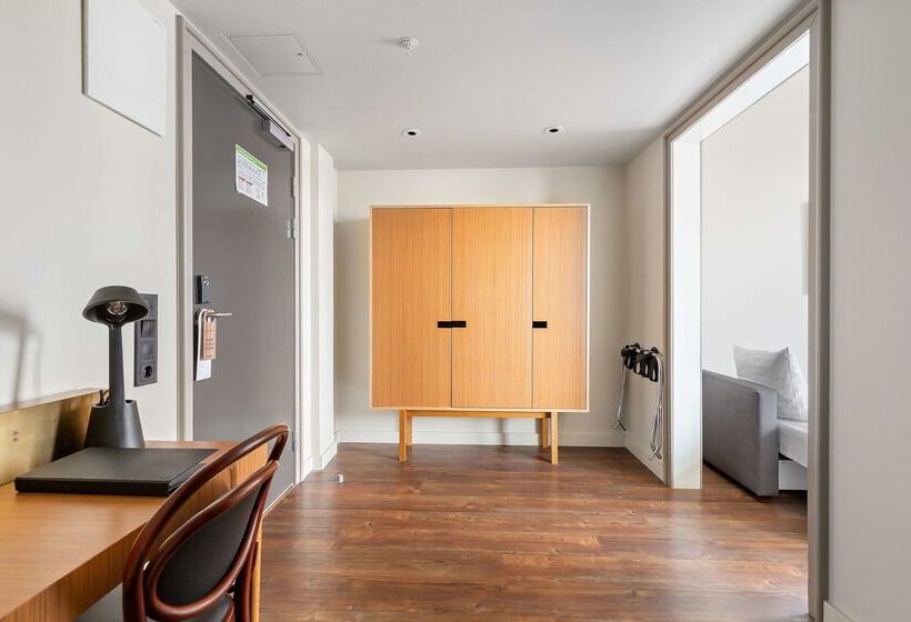 هتل Best Western Plus Sthlm Bromma