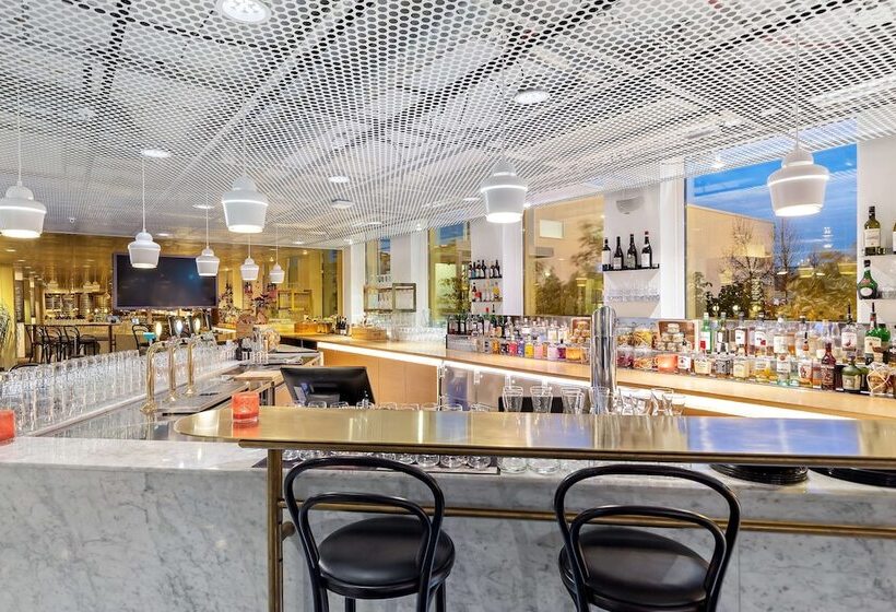 هتل Best Western Plus Sthlm Bromma