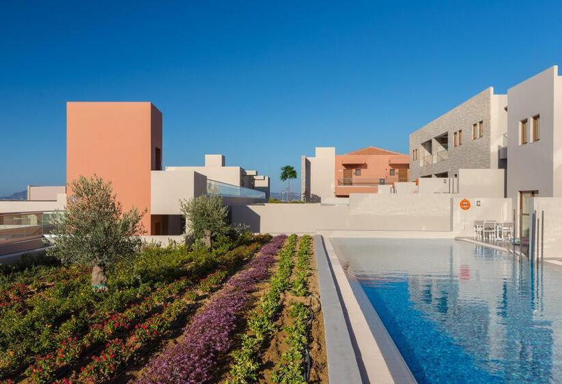 هتل Blue Lagoon Village   All Inclusive