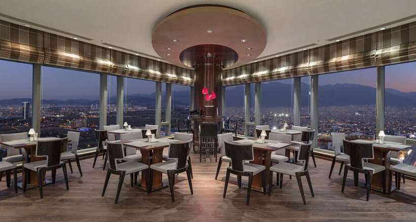 호텔 Hilton Bursa Convention Center & Spa