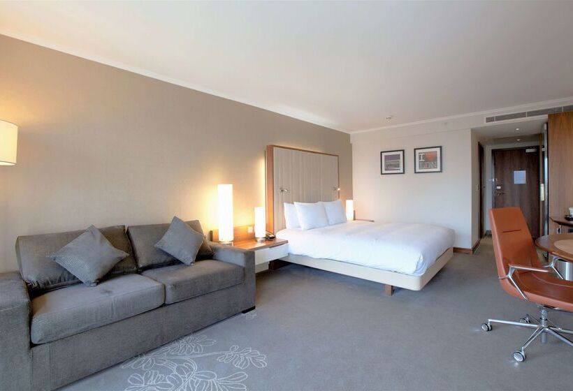 酒店 Hilton London Heathrow Airport Terminal 5