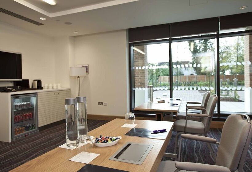 酒店 Hilton London Heathrow Airport Terminal 5