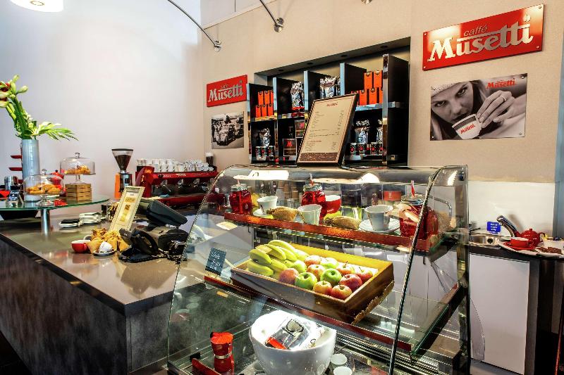 酒店 Hilton London Heathrow Airport Terminal 5