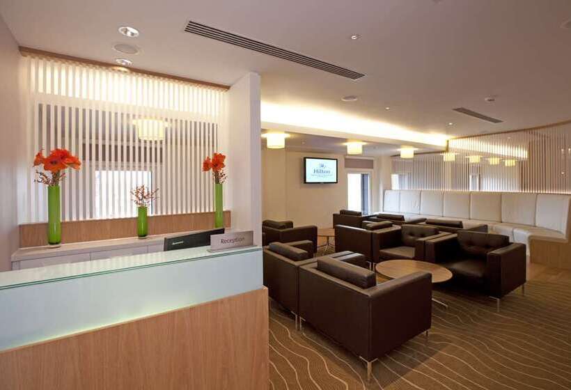 酒店 Hilton London Heathrow Airport Terminal 5