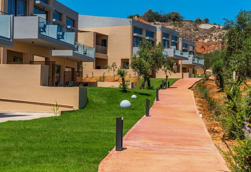 هتل Kiani Beach Resort Family All Inclusive