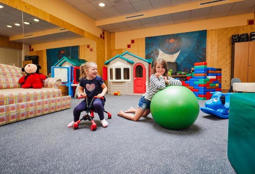 هتل Sunny Sölden