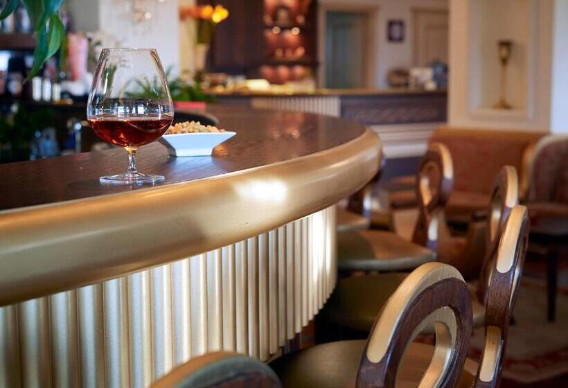 Stevalia Hotel & Spa