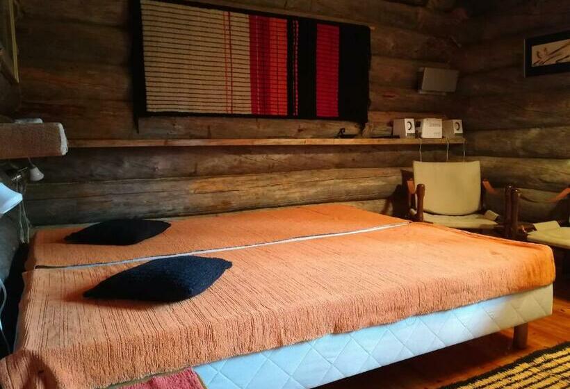 فندق صغير Tunturipöllö Guesthouse