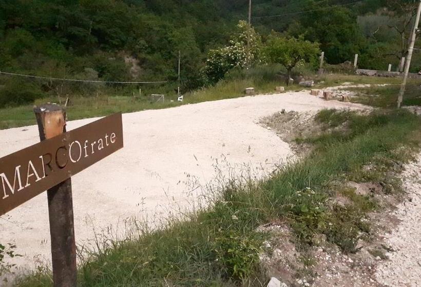 호텔 Agriturismo Marcofrate, A Retreat In The Nature