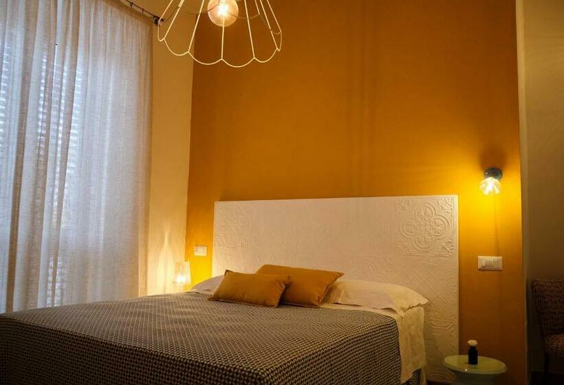 بنسيون Olioealloro B&b
