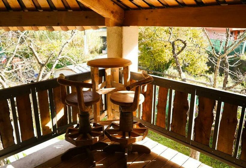 ペンション La Maison Des Artistes