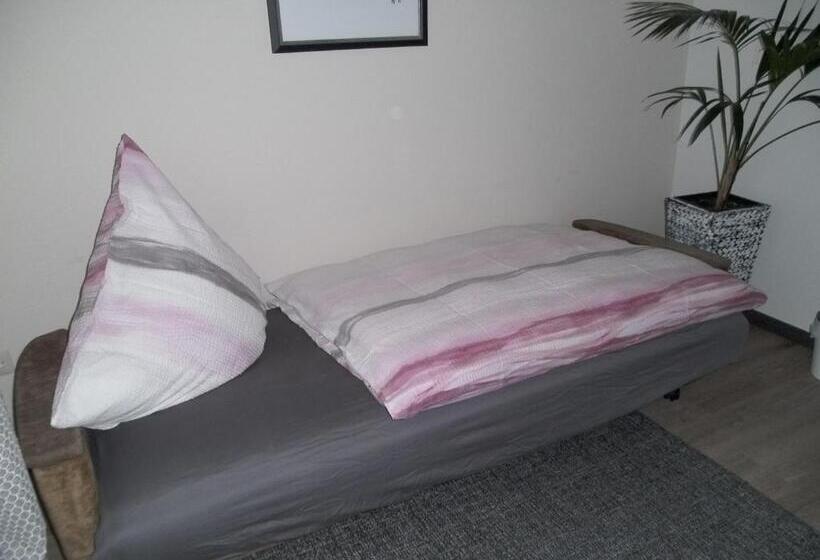 ペンション Nähe Nürburgring In Quiddelbach, Gästezimmer Mit Lounge