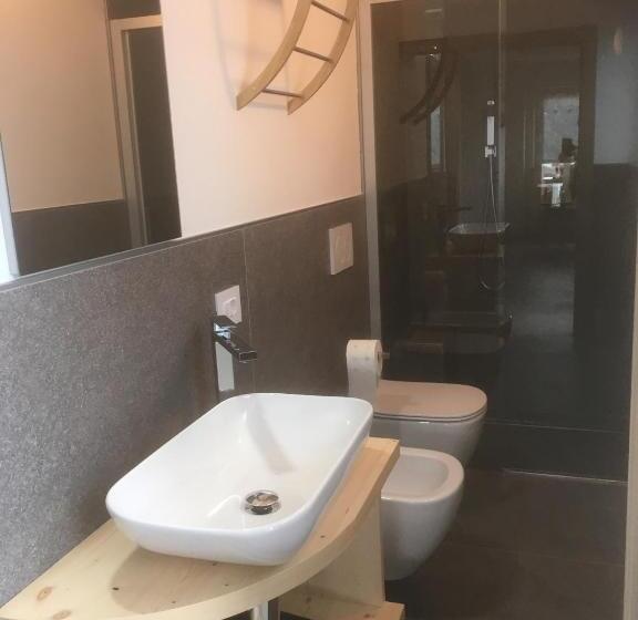 مبيت وإفطار B And B Nonna Rosa Vista Lagorai