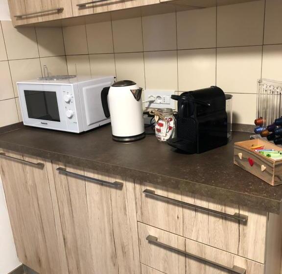 مبيت وإفطار B And B Nonna Rosa Vista Lagorai