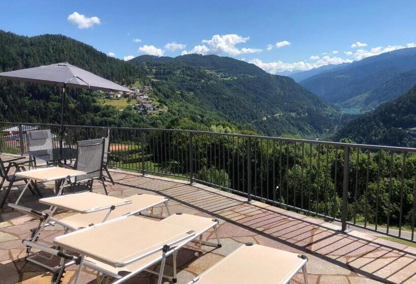 مبيت وإفطار B And B Nonna Rosa Vista Lagorai