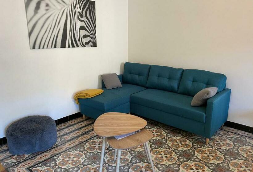 ベッドアンドブレックファースト Chez Tatie Ménie