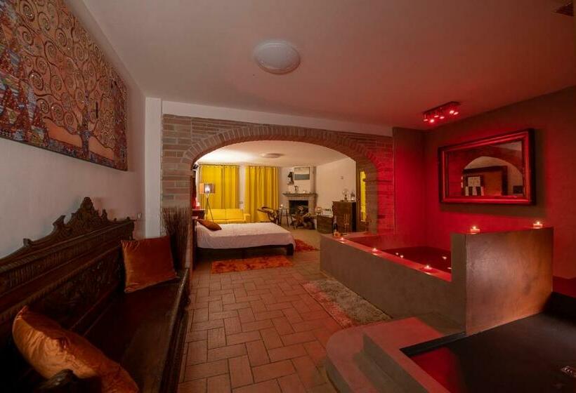 צימר Dolce Farnetta En Suite Spa & Yoga