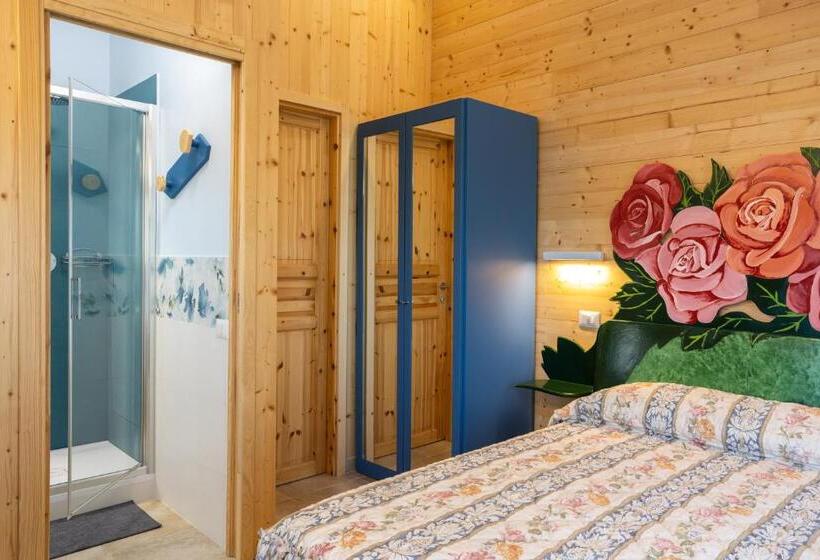 تختخواب و صبحانه La Casa Del Sole