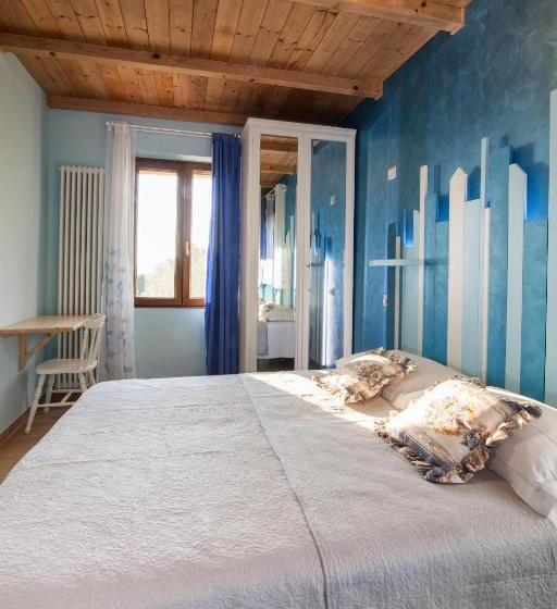 تختخواب و صبحانه La Casa Del Sole