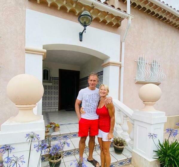 تختخواب و صبحانه La Villa Des Ames Liées