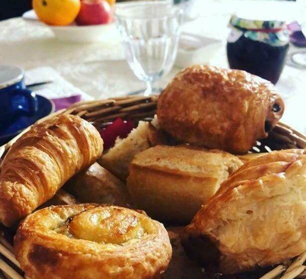 مبيت وإفطار Le Pan De Bois