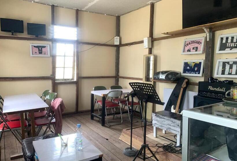 پانسیون Asoka Guest House