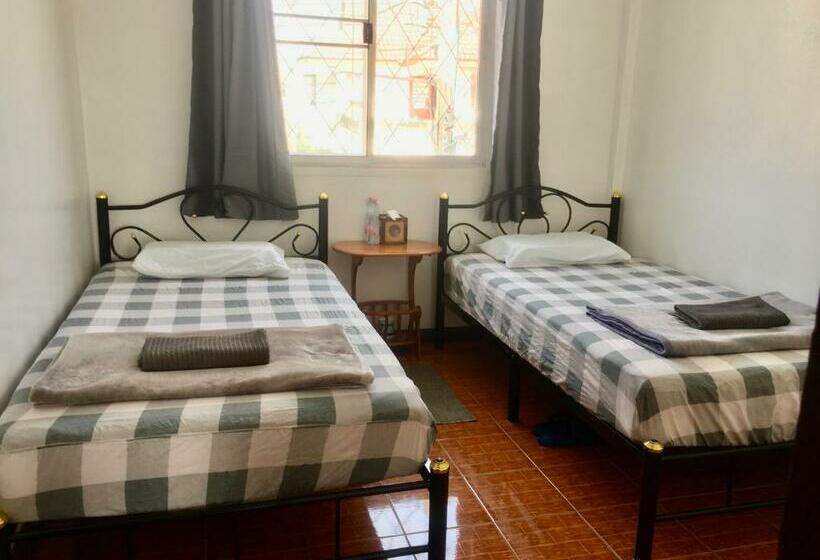 هاستل Baan Chang Guesthouse