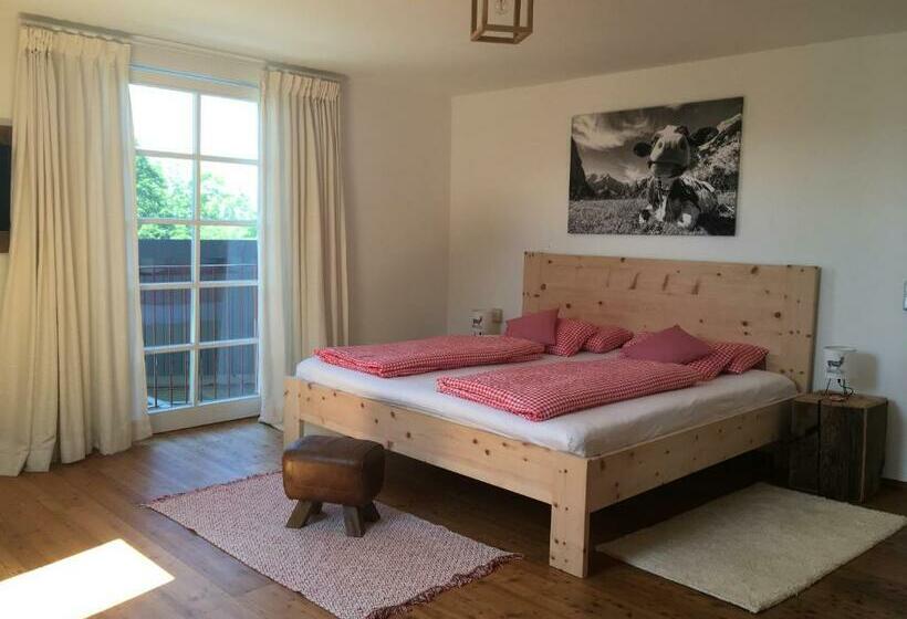 ベッドアンドブレックファースト Naturforsthaus Eddas Zimmer Für Hunde   Und Naturverbundene Menschen