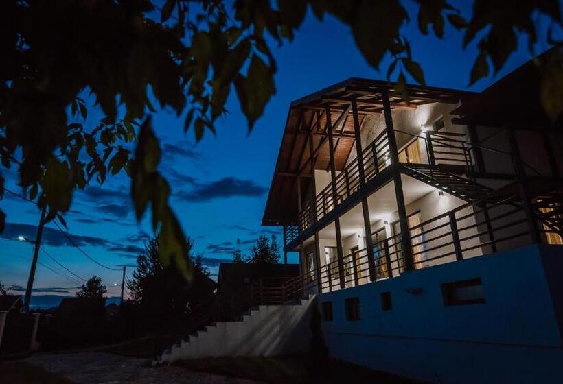 بنسيون Sunset Inn