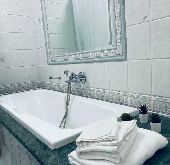 B&b Adc Home